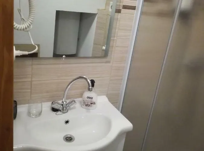 Kvartin Gostinjska kuća 3*