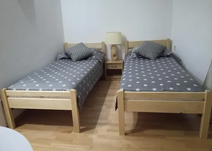 Kvartin Gostinjska kuća 3*